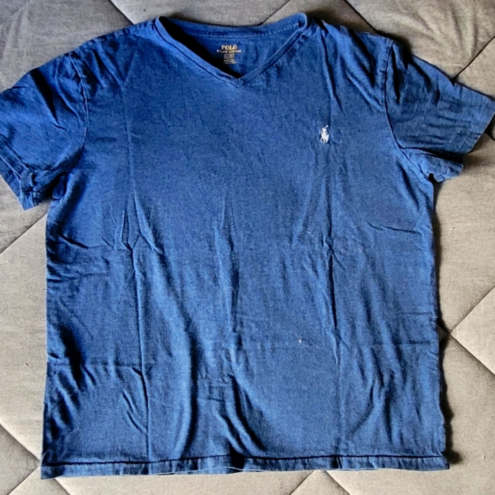 Polo by Ralph Lauren Men's Blue V-neck Tee